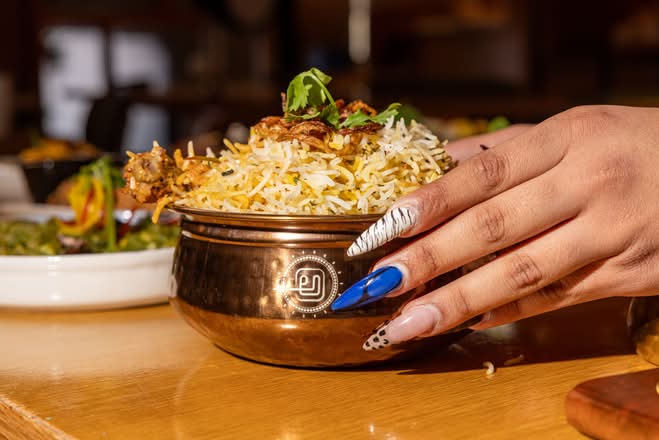 Hyderabadi Chicken Dum Biryani