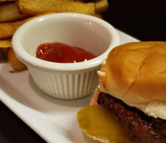 Kid’s Beef Burger (DF)