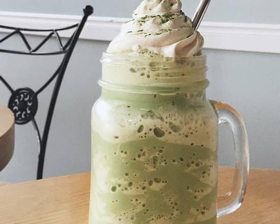 Matcha glacé / Iced Matcha