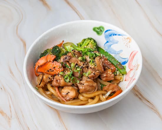 Stir Fried Chicken Udon