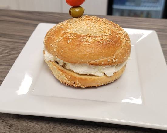 Bagel & Cream Cheese