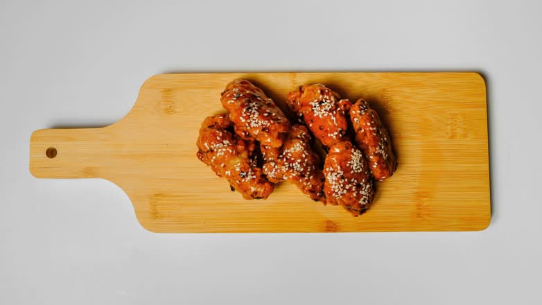 Korean BBQ Wings (8 Pieces)
