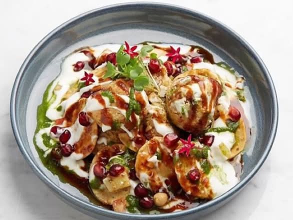 Dahi Bhalla Papdi Chaat (16oz)