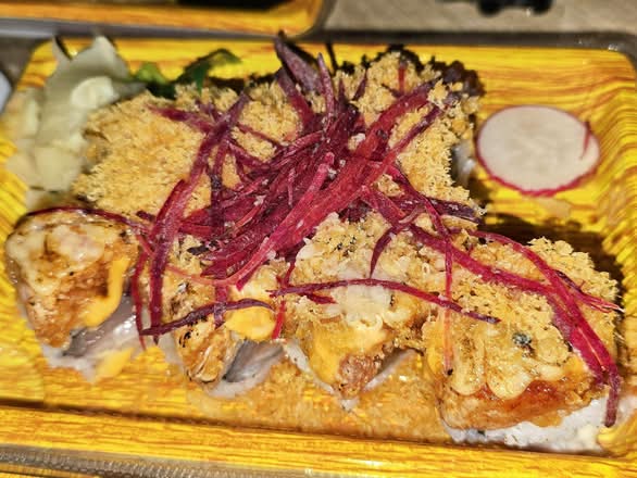 Aburi Tuna Toro Roll(8pcs)