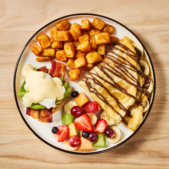 Avocado Benedict & Banana chocolate crepe / Avocat et Crêpe bananes & choco