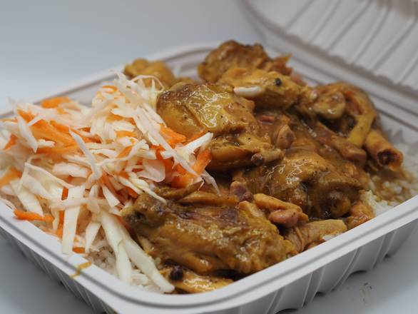 Large Curry Chicken