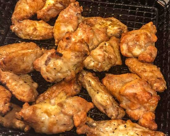 12 Chicken Wings