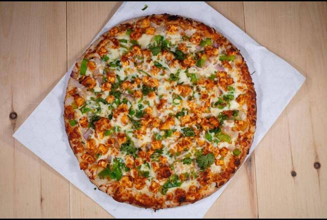 Butter Chicken Pizza