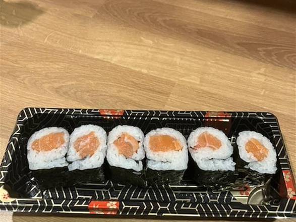 D02 salmon roll
