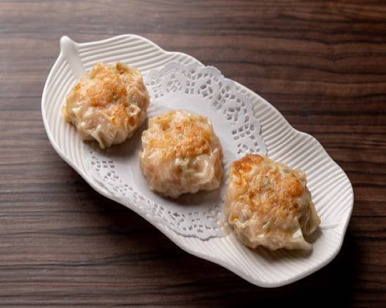 60. Grilled Shrimp and Celery Cake