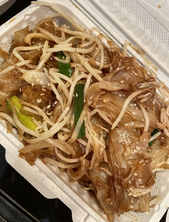 Stir-Fried Noodle with Golden Soy Sauce