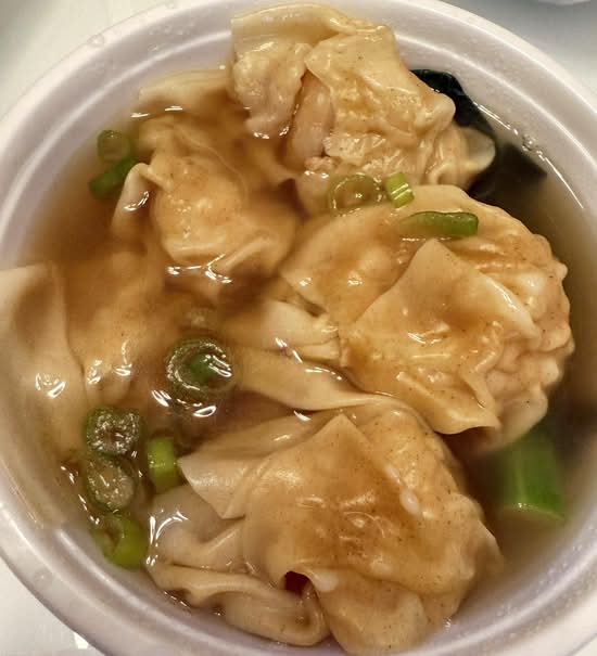 Fresh Prawn Wonton Noodle