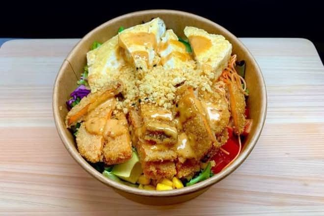 Poké Bol Tofu Frit & Patate Douce Tempura / Fried Tofu & Sweet Potato Tempura