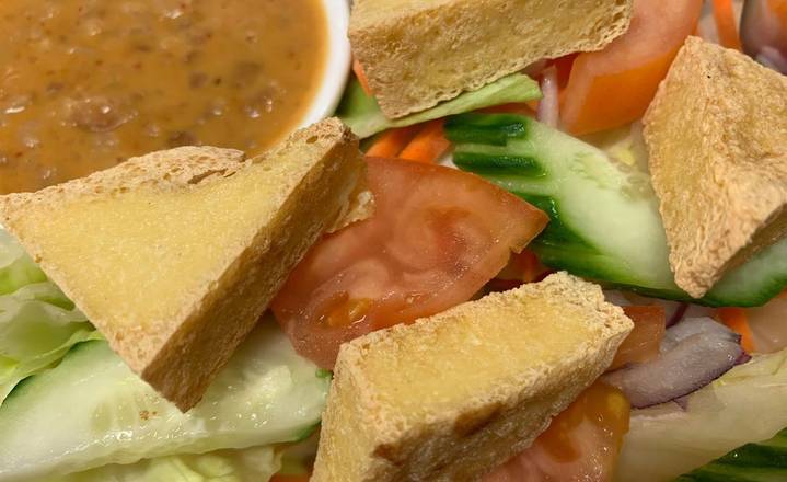 Crispy Tofu Salad
