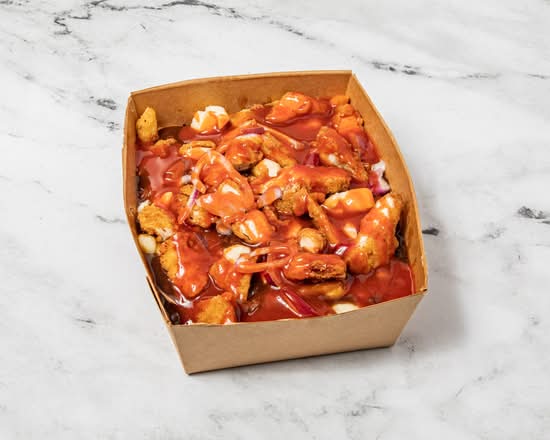 large Poutine Buffalo (poulet croustillant, onion, Hot sauce )