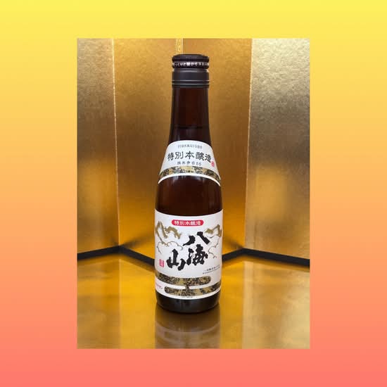 Hakkaisan Tokubetsu Honjozo Premium Sake, 300ml bottle, ABV15.7%25