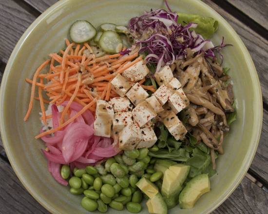 Bol Poké Tofu Épicé / Spicy Tofu Poke Bowl