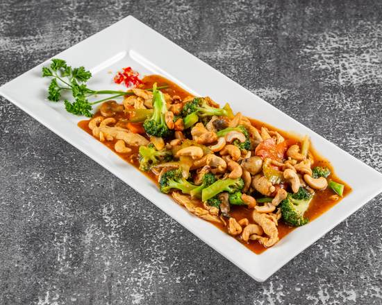 #703 Stir-fry with Cashew and Thai Sauce