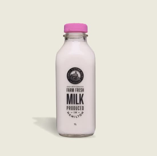 Summit Dairy Strawberry Milk - 1 Litre