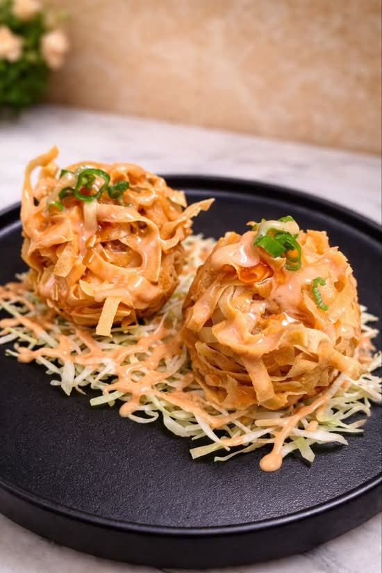 GOLDEN CRISPY SHRIMP BALL