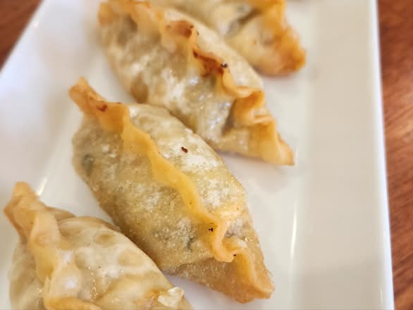 Vegetable Gyoza (3pcs)