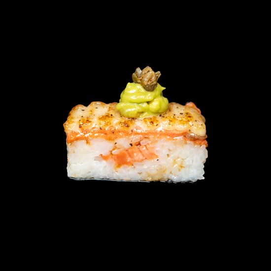 Smoked Salmon Oshi