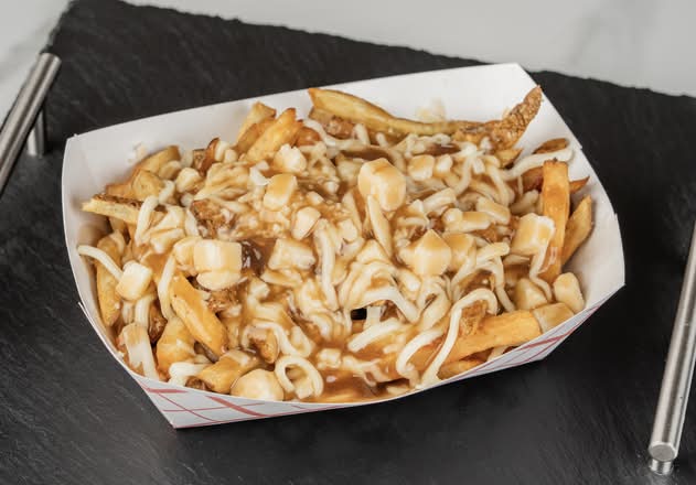 Classic Poutine