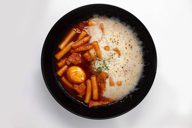 dukk-bokki (spicy rice cake)