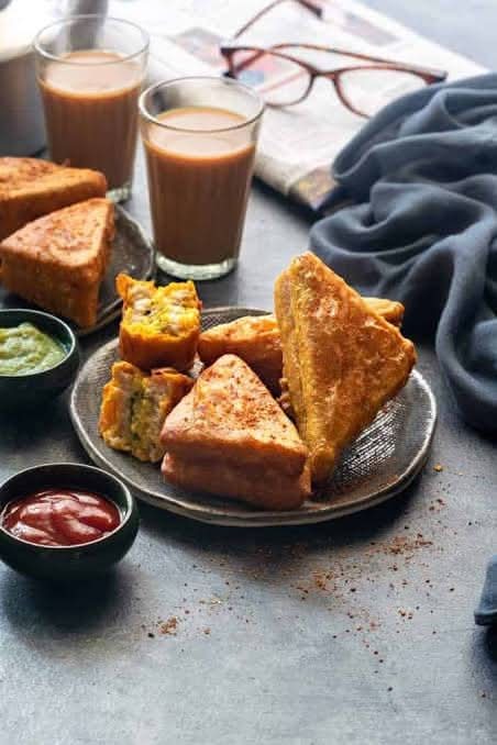 Bread pakora & chai Combo