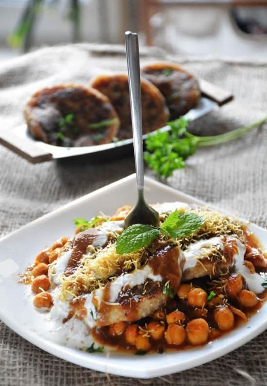 Aaloo Tikki Chaat