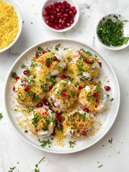 Dahi kachori puri
