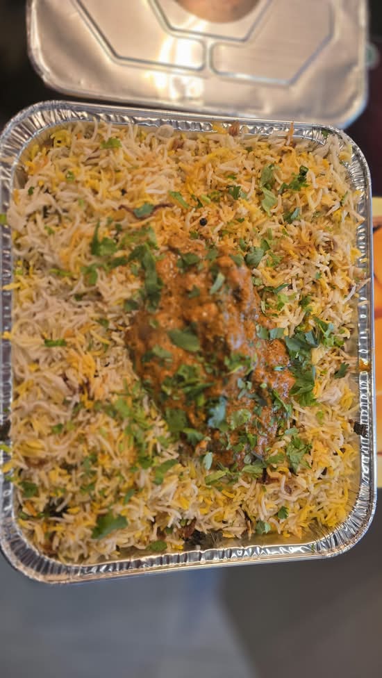 Kaju Ghee Roast Paneer Biryani - Bucket