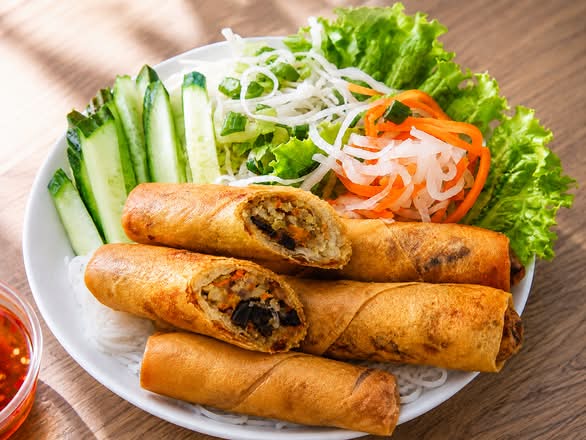 Vegetable Spring Rolls (Chả giò chay [4])