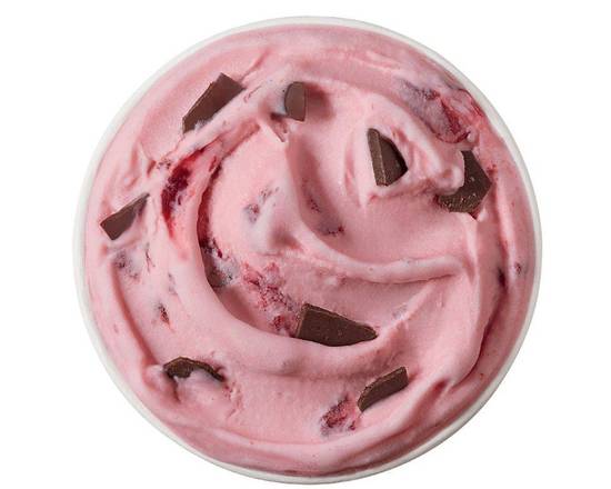 Very Cherry Chip Blizzard® Treat