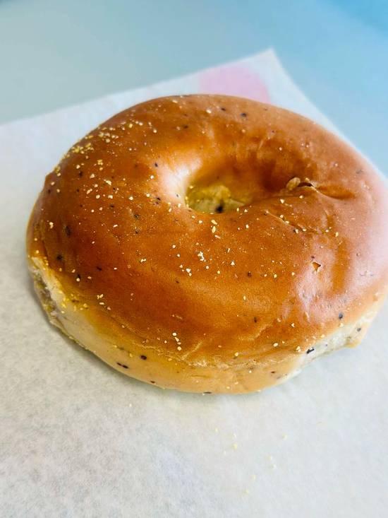 Wild Blueberry Bagel