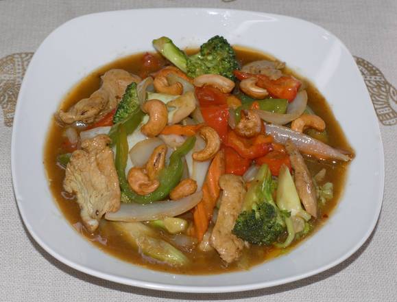 Cashew Chicken Stir Fry