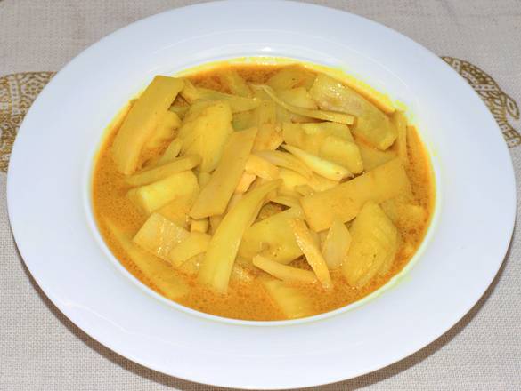 Thai Yellow Curry (Kang Massamon)