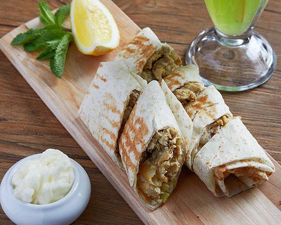 Poulet shawarma / Chicken Shawarma Sandwich