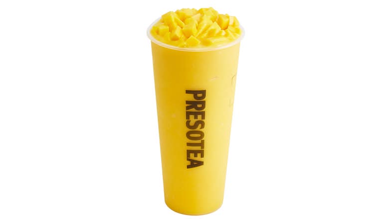 Fresh Mango Slush / Frappé glacé à la mangue fraîche
