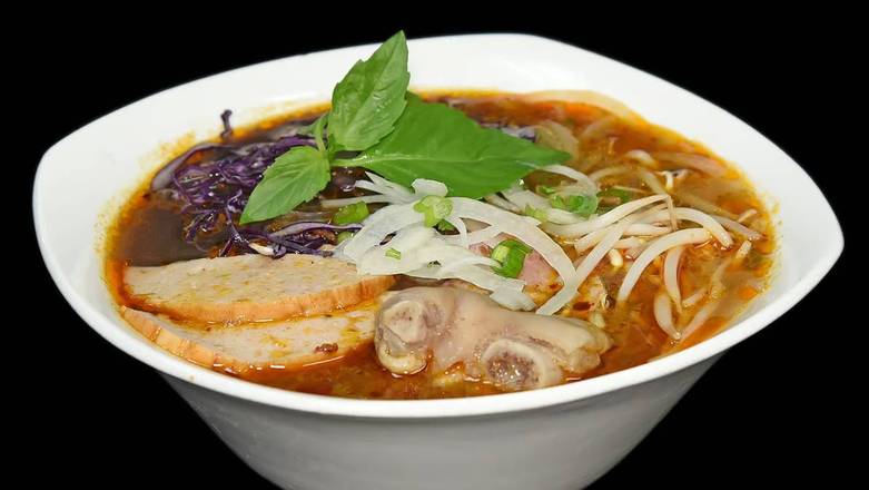 0259 Hue (Vietnam) Style Beef Vermicelli Soup