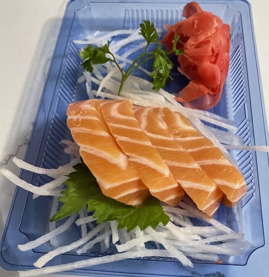Salmon Sashimi
