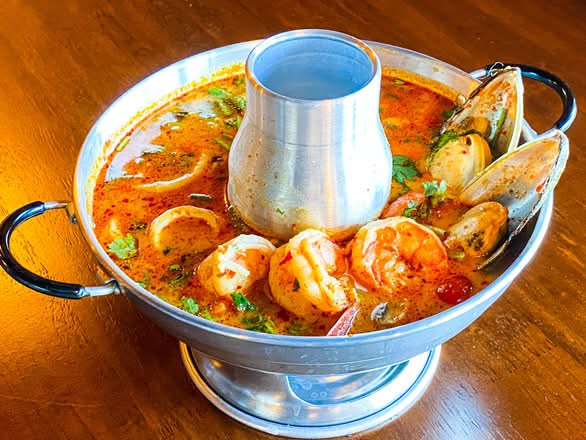 Tom Yum Seafood