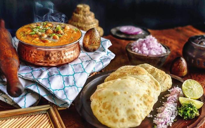 Chana Bhatura
