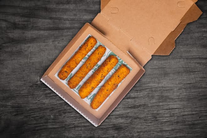 Smoked Mozzarella Sticks (4)