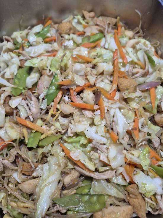 Pansit Miki Bihon ( Stir Fry Noodles
