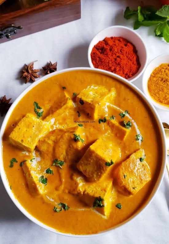 Shahi Paneer + Naan