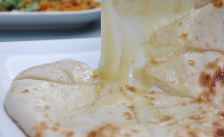 Cheese Naan