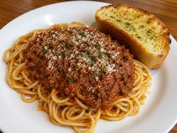 Spaghetti meat sauce