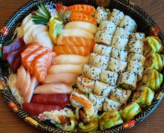 60 Pieces of Assorted Sushi, Sashimi, Roll