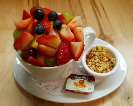 Yogurt and Fruit Parfait